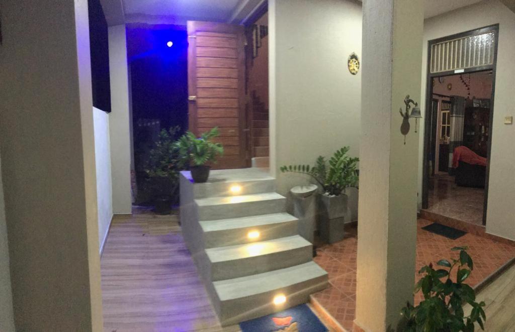 Lasindu Guest Ahangama Exterior photo